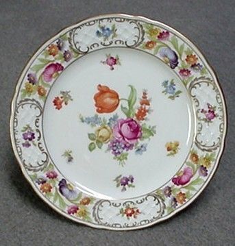 SCHUMANN EMPRESS DRESDEN FLOWERS 7 3/4 SALAD PLATE  