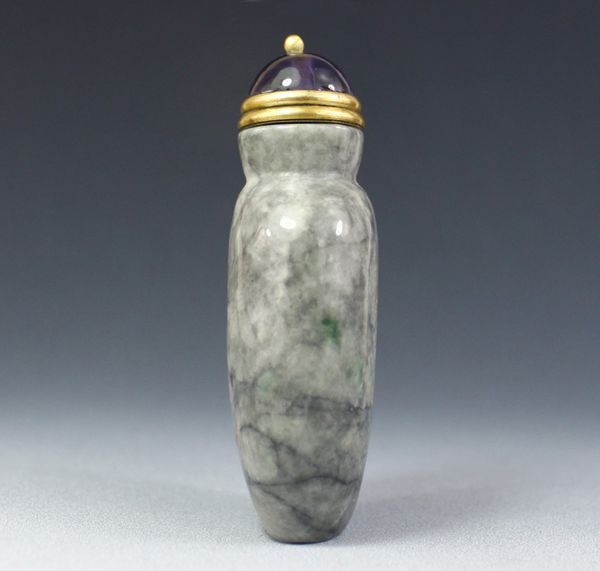 SA237 ELEGANT HAND MADE NATIVE EMERALD SNUFF BOTTLE  