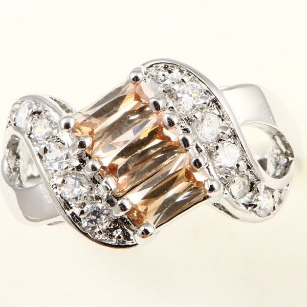 GORGEOUS 3 CHAMPAGNE TOPAZ *A003* RING  