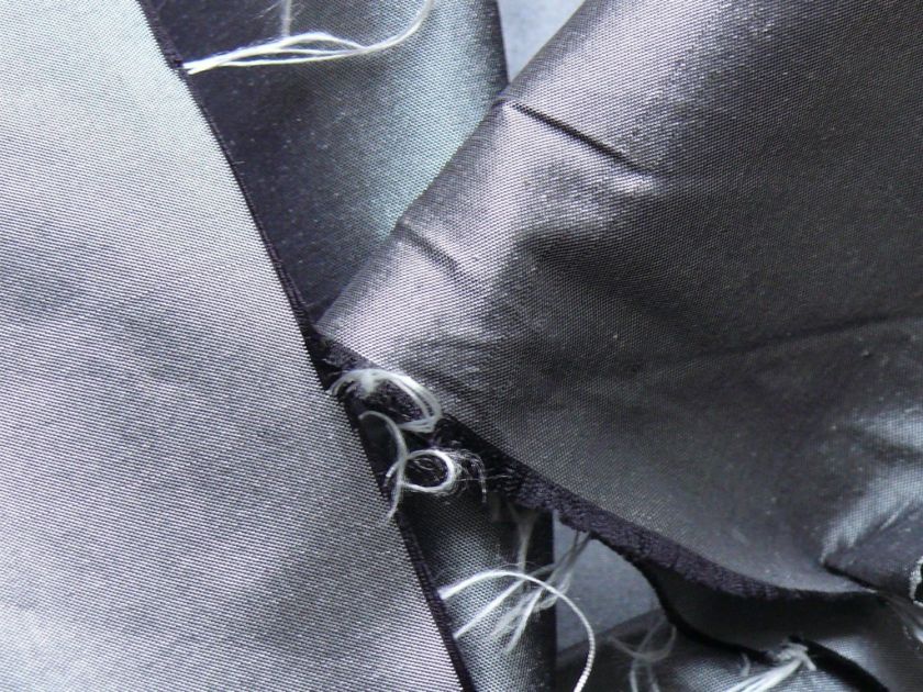 HiEND 100%SILK TAFFETA BLACK DIAMOND w SILVER SHOT 10Y  