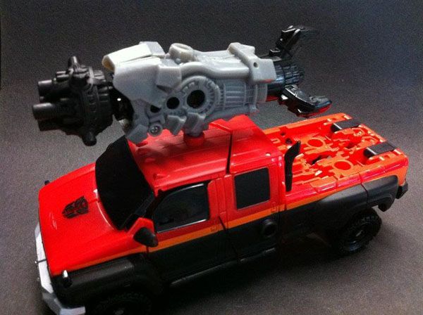 Cannon Force Ironhide RED Transformers DOTM New MISB Dark of the Moon 