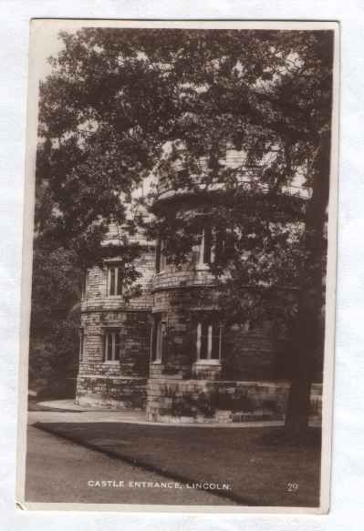 UK LINCOLN CASTLE ENTRANCE REAL PHOTO POSTCARD  