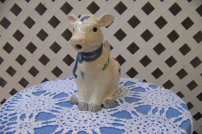 LENOX BARNYARD POPPIES ON BLUE CHINASTONE COW CREAMER EXCELLENT 