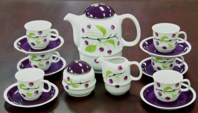 Karlovarsky Porcelain 17 pc. CHERRY DESIGN Tea Set  