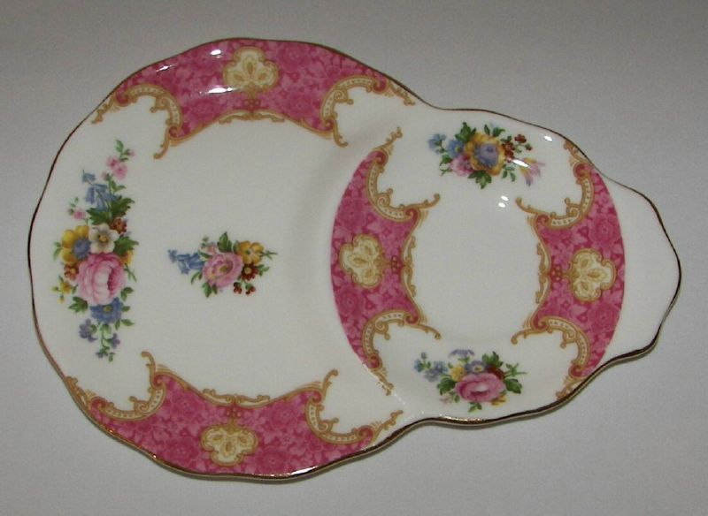 LADY CARLYLE~ 3 DESSERT / SNACK PLATES ~ROYAL ALBERT BONE CHINA ~MINT 