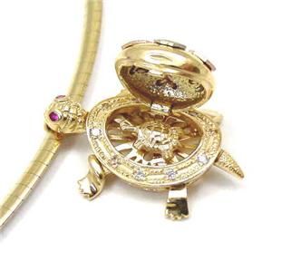 14K TRICOLOR GOLD HAWAIIAN SEA TURTLE LOCKET PENDANT  