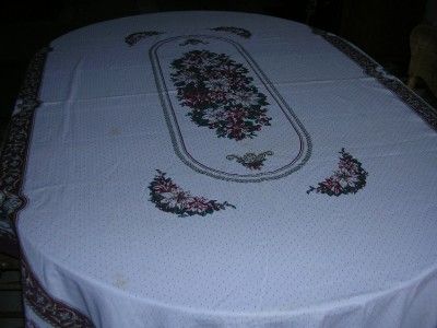   CHRISTMAS CLASSIC POINSETTIA TABLECLOTH RECTANGLE fx dotted swiss