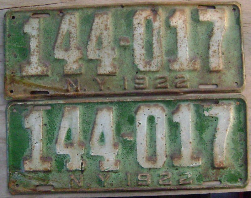 1922 NEW YORK LICENSE PLATE # 144 017 PAIR LOW #   