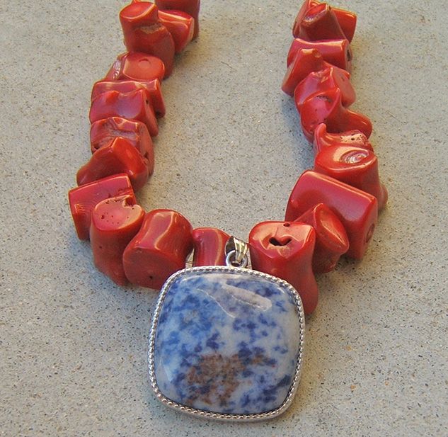   showstopper gorgeous sodalite pendant description yummy genuine coral