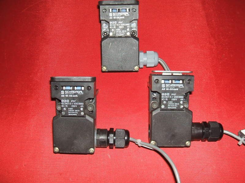 Lot of 3 Schmersal AZ16 02ZVRK Safety Interlock Switch  