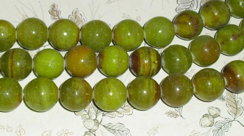 16 srare color natural Jade//huge18mm diameter  