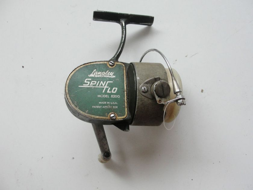 VINTAGE,LANGLEY SPIN FLO MODEL 820G,MADE IN USA SPINNING REEL 