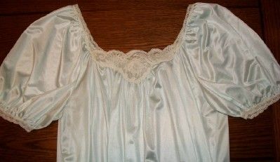 BEAUTIFUL MISS ELAINE Long SOFT SILKY Nylon AQUA NIGHTGOWN GOWN 