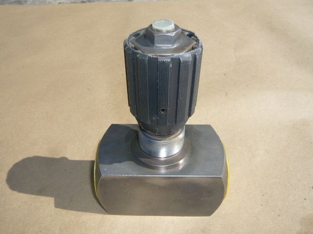   and Shut Off Valve Type DV (Flow Control) 5000 PSI 1 ¼” NPT  