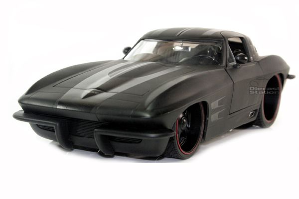 Jada 1963 Chevy Corvette Stingray 1/18 Matt Black 96470  