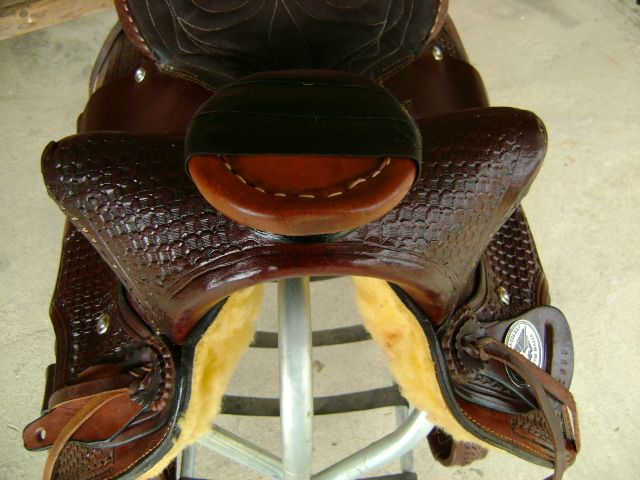 16 WADE ROPER WESTERN ROPING RANCH SADDLE by MONTANA SADDLERY  