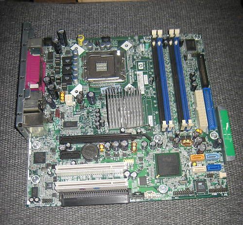 HP Compaq dc7100 Motherboard 775 365865 001 350930 000  