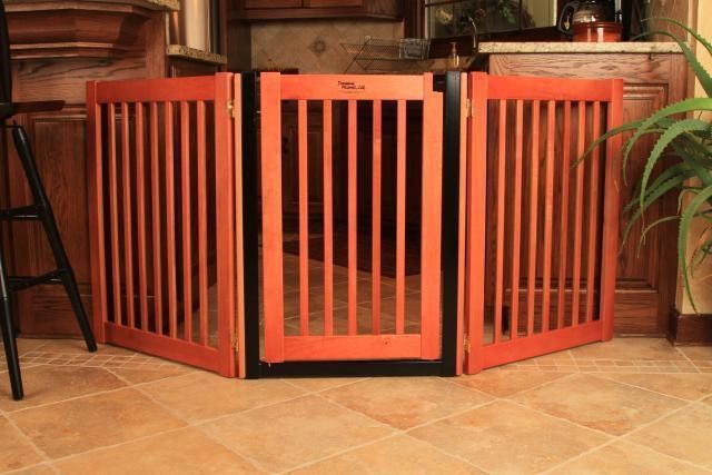 Wood Walk thru door DOG GATE expand to 5 ft wide fence zig zag indoor 