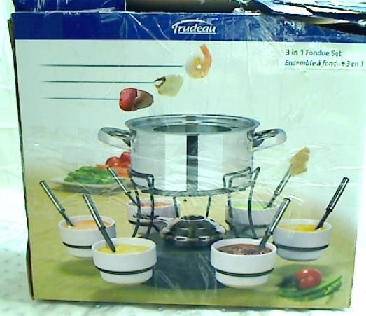 Trudeau 24 Piece Stainless Steel Lazy Susan 40 Ounce Fondue Set  