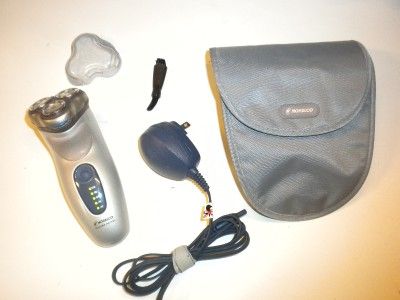   Norelco Quadra Action 7865XL Cordless Rechargeable Men Electric Shaver