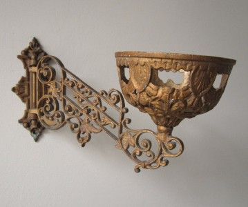 ANTIQUE VICTORIAN CAST IRON OIL LAMP HOLDER WALL SCONCE Shabby Chic 